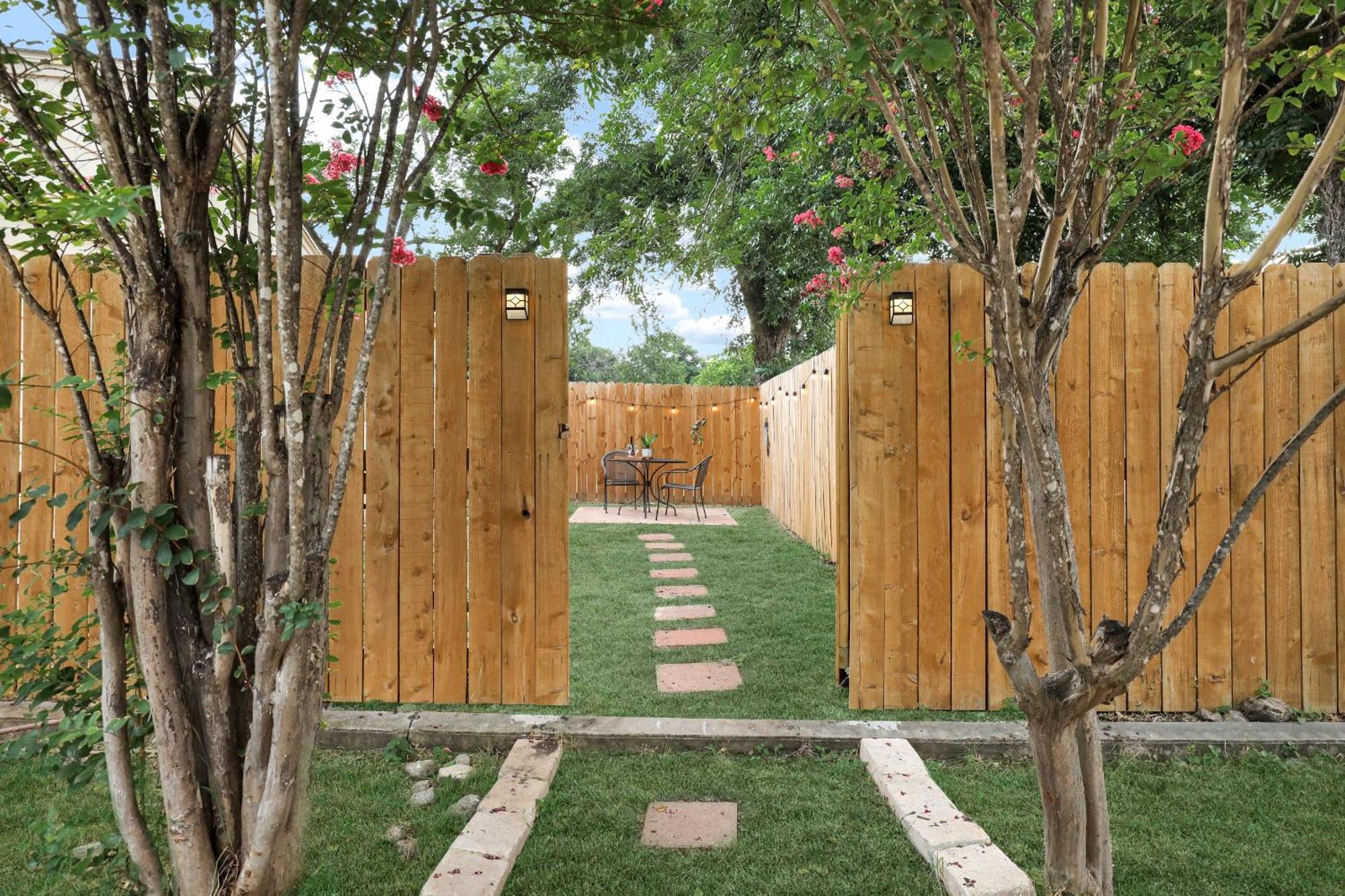 Satx - A Birdy Vacation Rental Сан Антонио Екстериор снимка
